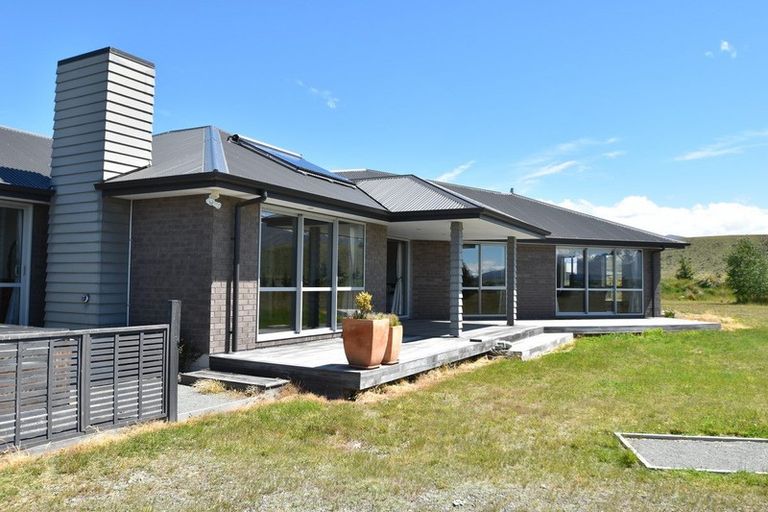 Photo of property in 100 Boundary Terrace, Twizel, 7999