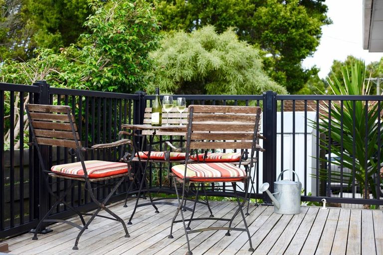 Photo of property in 95 Konini Road, Titirangi, Auckland, 0604