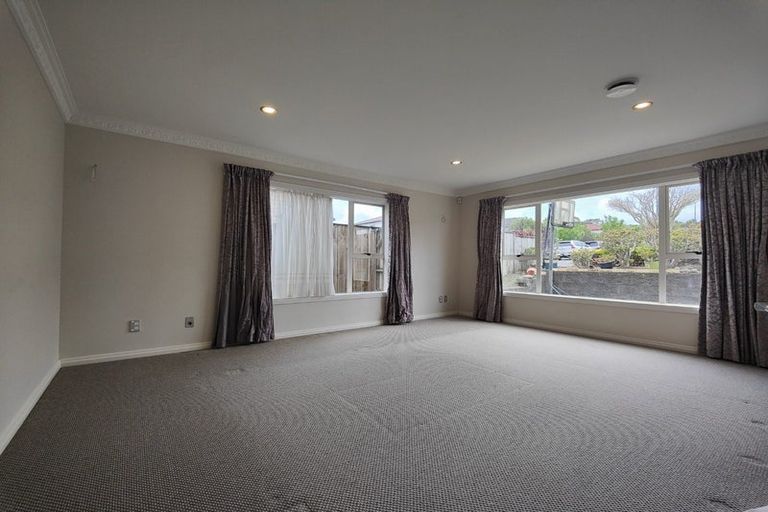 Photo of property in 6 Beggs Way, Flat Bush, Auckland, 2016