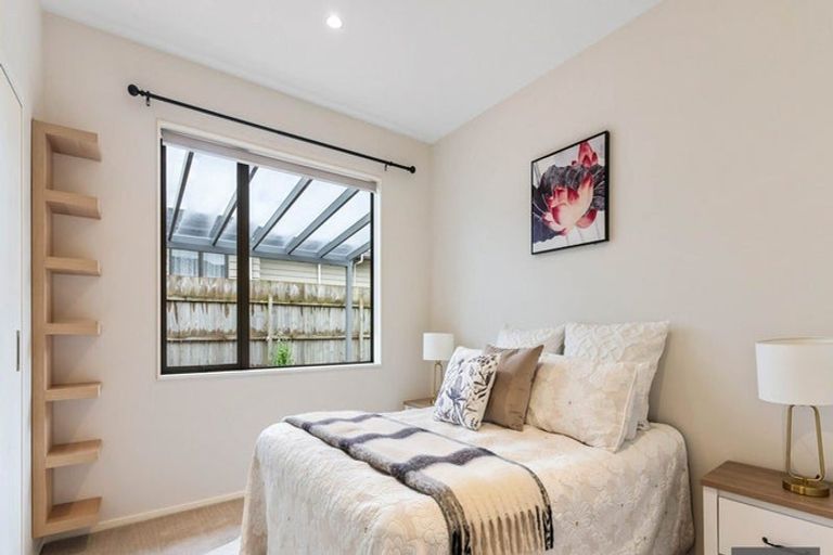 Photo of property in 13 Huahua Crescent, Papakura, 2110