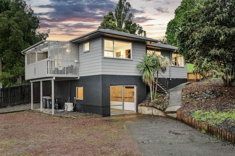 Photo of property in 6 Skyla Place, Massey, Auckland, 0614