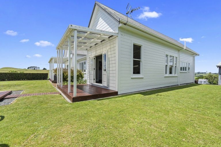 Photo of property in 79 Lincoln Road East, Everett Park, Inglewood, 4389