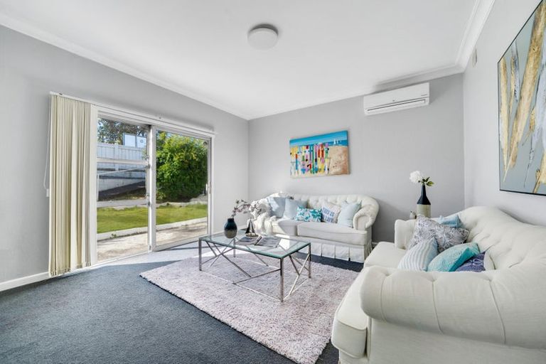 Photo of property in 1/30 Hillcrest Road, Papatoetoe, Auckland, 2025