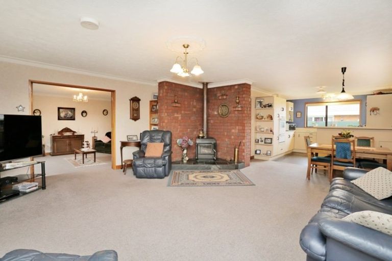 Photo of property in 35 Craig Street, Waikiwi, Invercargill, 9810