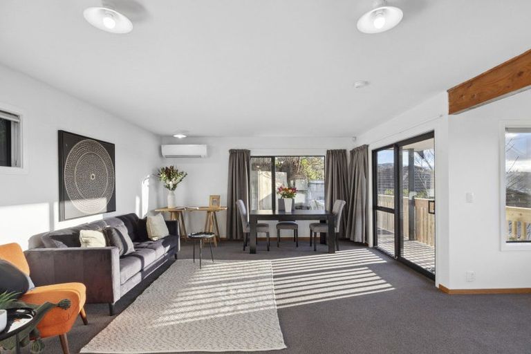 Photo of property in 48 Easther Crescent, Kew, Dunedin, 9012