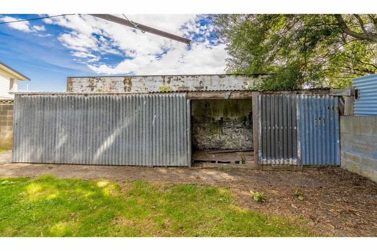 Photo of property in 235 Nelson Street, Strathern, Invercargill, 9812