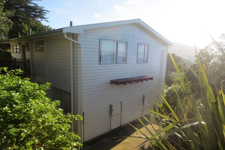 Photo of property in 1 Clementine Way, Crofton Downs, Wellington, 6035
