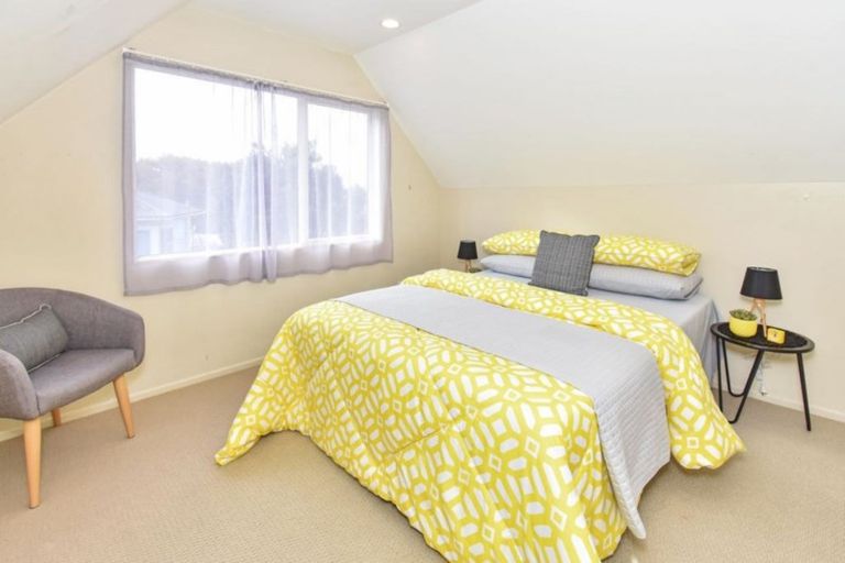 Photo of property in 3a Stevenson Road, Clarks Beach, 2122