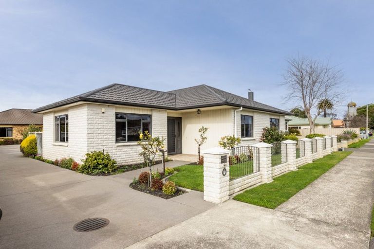 Photo of property in 5a Avondale Road, Taradale, Napier, 4112