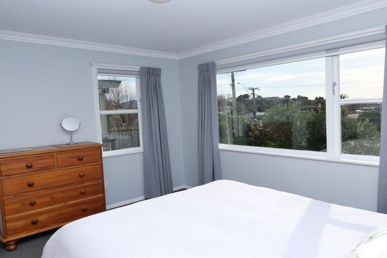 Photo of property in 50 Raumati Road, Raumati Beach, Paraparaumu, 5032