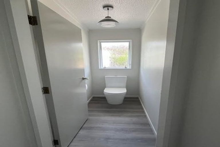 Photo of property in 1a He Awa Crescent, Waikanae, 5036