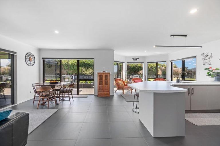 Photo of property in 361 Apotu Road, Kauri, Kamo, 0185