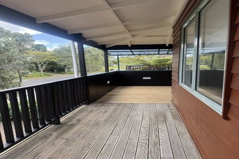 Photo of property in 9 Sailfish Drive, West Harbour, Auckland, 0618