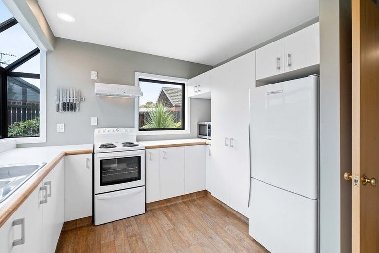 Photo of property in 45 Munro Street, Redwood, Christchurch, 8051