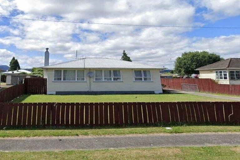 Photo of property in 21 Kauri Crescent, Murupara, 3025