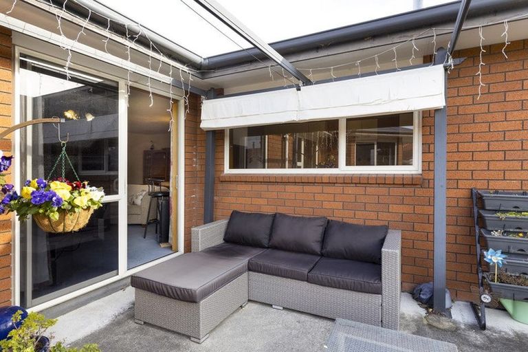 Photo of property in 16 Westhaven Place, Redwoodtown, Blenheim, 7201