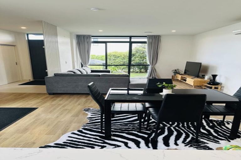 Photo of property in 4 Troop Road, Papakura, 2110