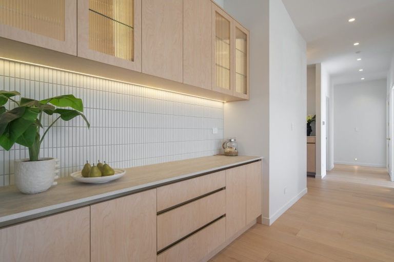 Photo of property in 25 Uatoto Road, Clarks Beach, 2122