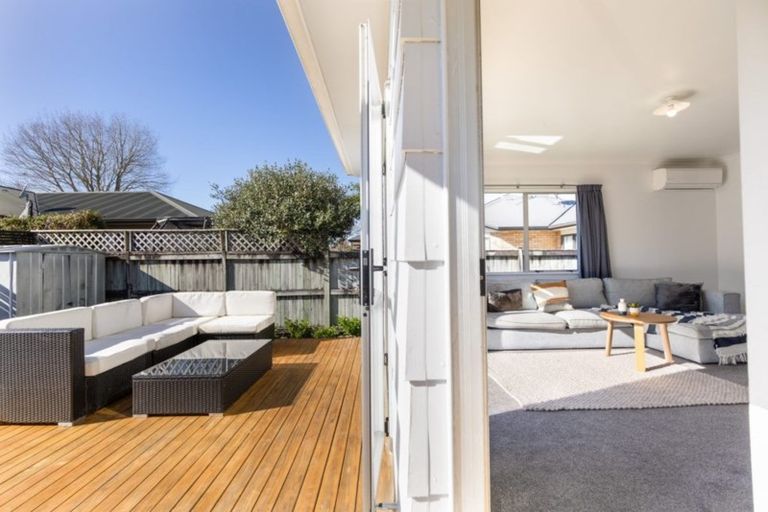 Photo of property in 38b Moore Street, Leamington, Cambridge, 3432