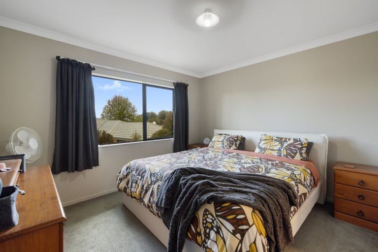 Photo of property in 2 Dowman Place, Te Puke, 3119
