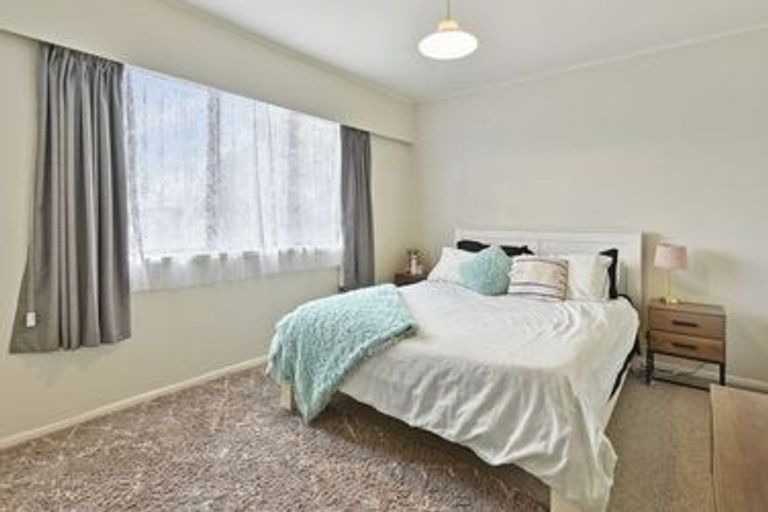 Photo of property in 26 Cosgrave Road, Papakura, 2110