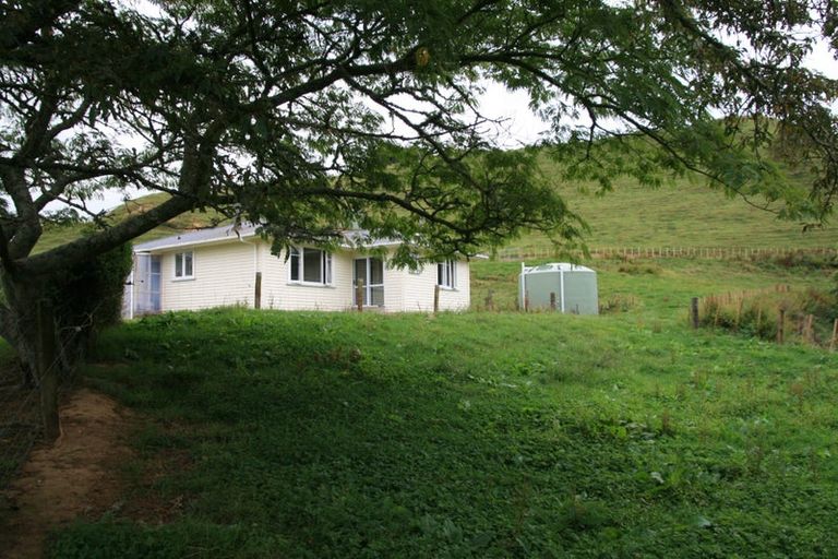 Photo of property in 277 Gordon Road, Toko, Stratford, 4392