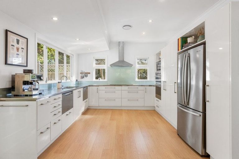 Photo of property in 32 Havelock Street, Mornington, Wellington, 6021