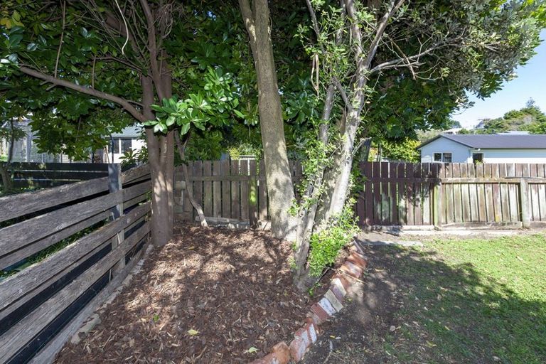 Photo of property in 70a Matatua Road, Raumati Beach, Paraparaumu, 5032