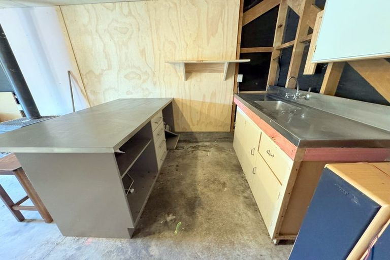 Photo of property in 23 Walter Street, Takapau, 4203