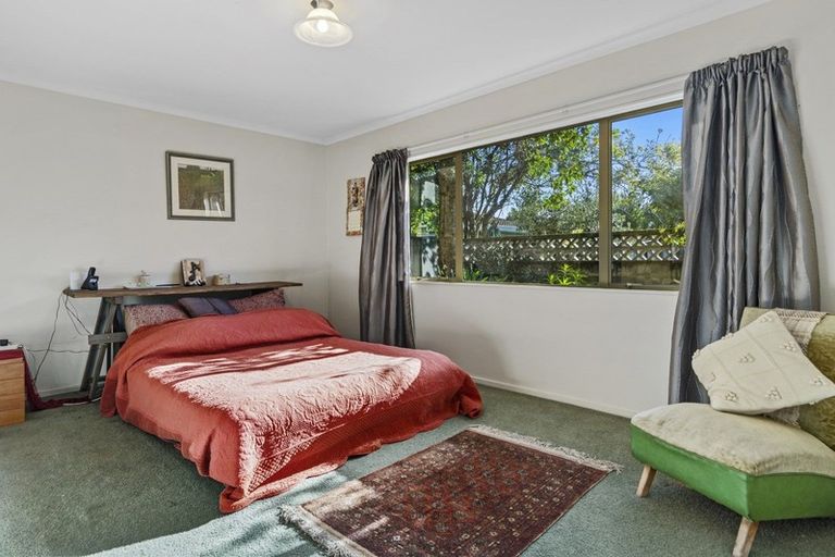 Photo of property in 379b Devonport Road, Tauranga South, Tauranga, 3112