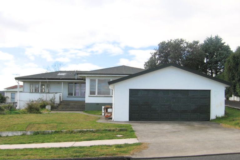Photo of property in 5 View Road, Papakura, 2110