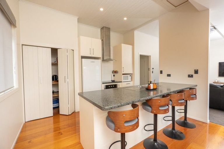 Photo of property in 5 Bernard Street, Avenues, Whangarei, 0110