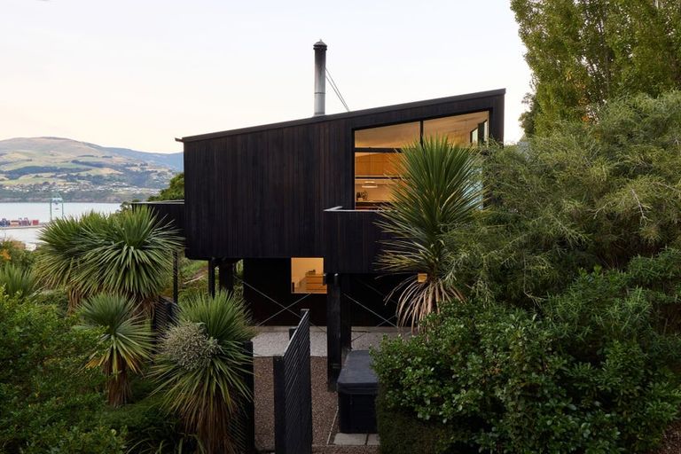 Photo of property in 5 Harkess Lane, Lyttelton, 8082