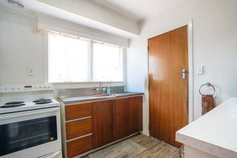 Photo of property in 2/19 Central Avenue, Papatoetoe, Auckland, 2025