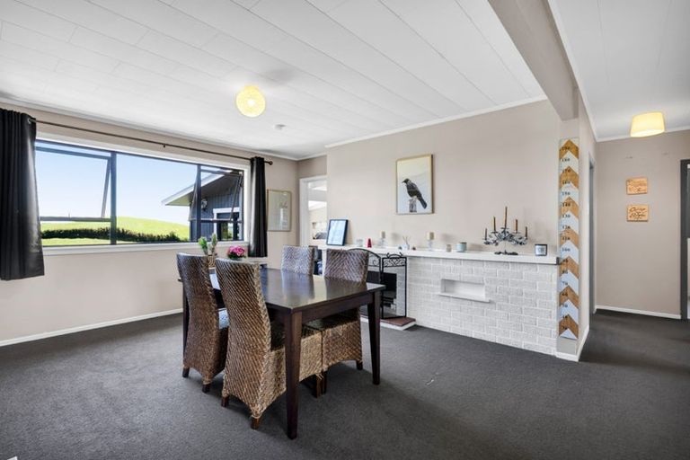 Photo of property in 1257 Mangorei Road, Mangorei, New Plymouth, 4371