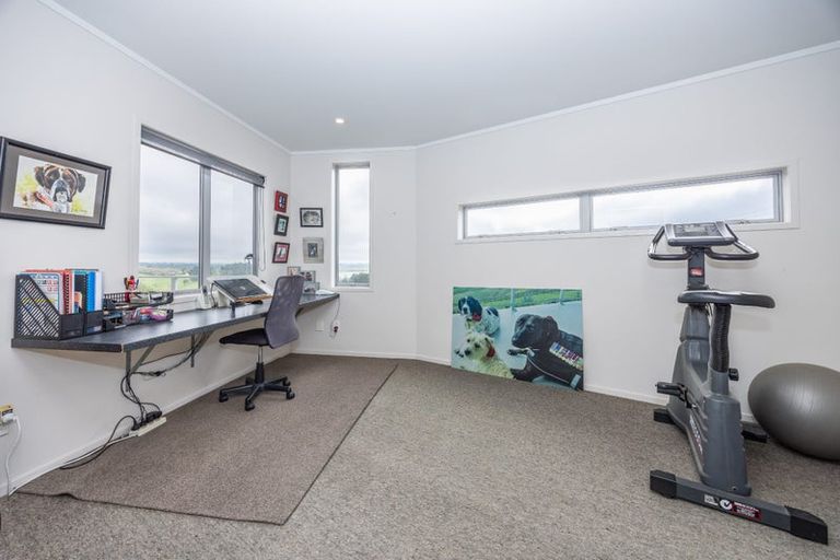 Photo of property in 70 Hillside Heights Road, Huntly, 3771