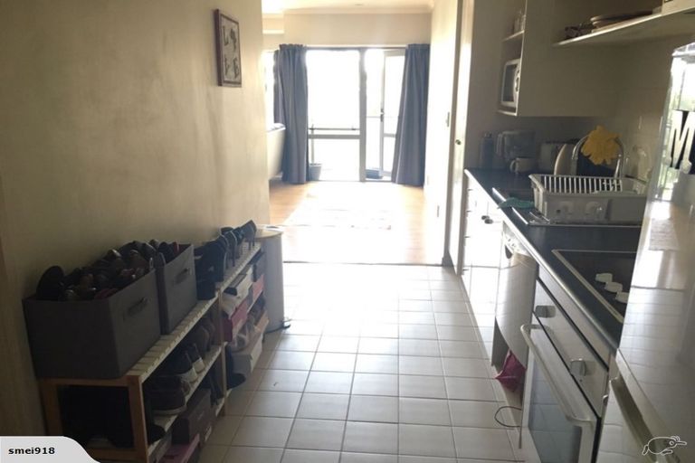 Photo of property in Tower Hill Apartments, 3b/1 Emily Place, Auckland Central, Auckland, 1010