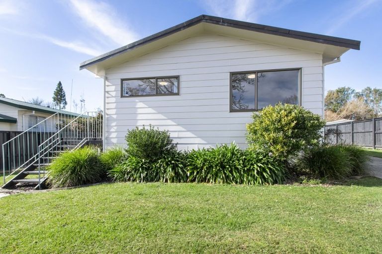 Photo of property in 45 Exeter Street, Glenview, Hamilton, 3206