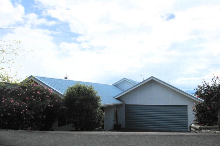 Photo of property in 430 Suffolk Road, Stoke, Nelson, 7011