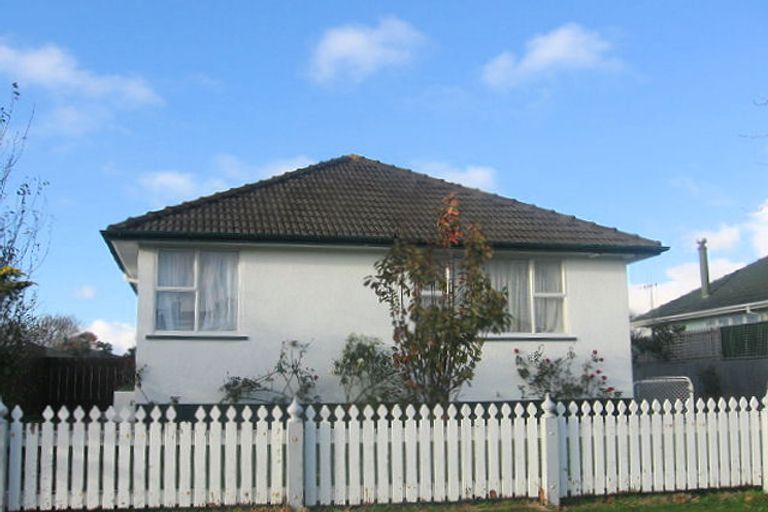 Photo of property in 21 Manchester Street, Takaro, Palmerston North, 4412