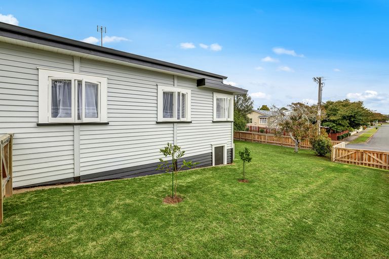 Photo of property in 137 Collins Avenue, Te Awamutu, 3800