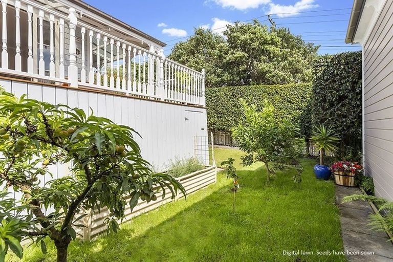 Photo of property in 4/2 Georgia Terrace, Albany, Auckland, 0632