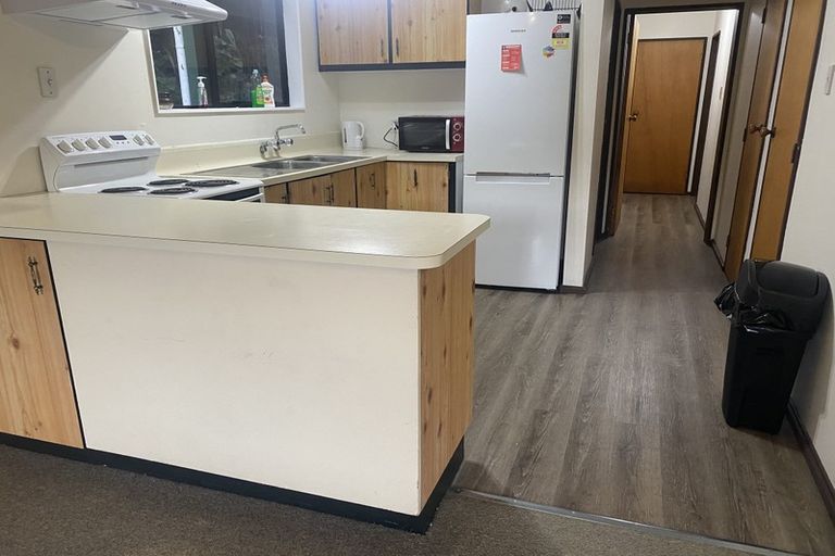 Photo of property in 7 Hazlewood Avenue, Karori, Wellington, 6012