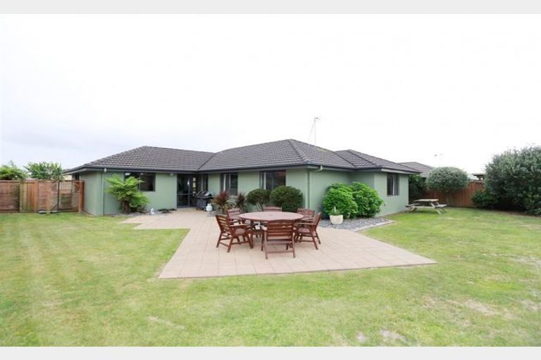 Photo of property in 23 Wentworth Drive, Rototuna North, Hamilton, 3210