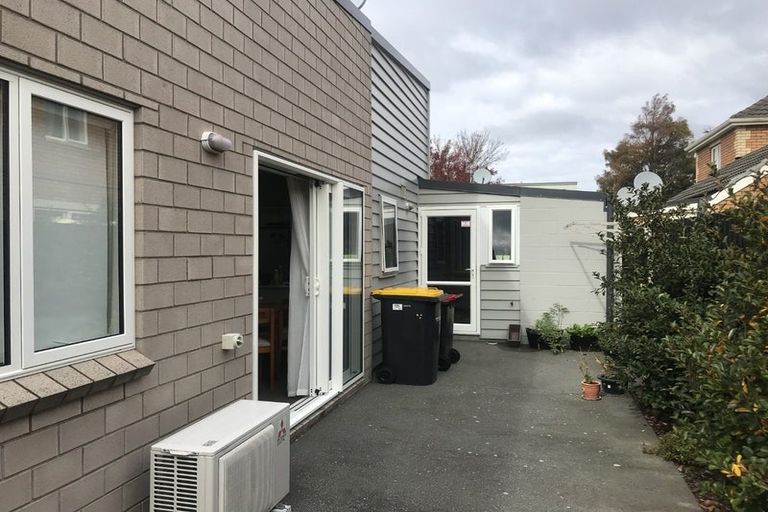 Photo of property in 2/10 George Street, Riccarton, Christchurch, 8041