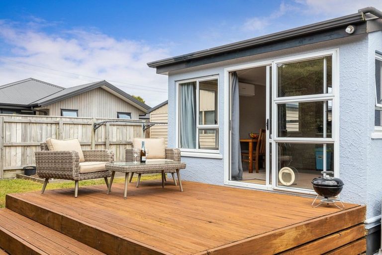 Photo of property in 55a Lismore Street, Merrilands, New Plymouth, 4312