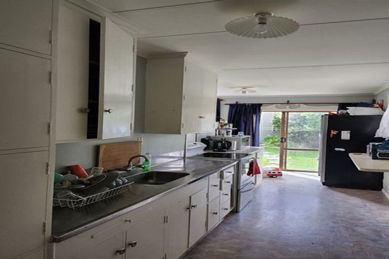 Photo of property in 243 Mill Road, Otaki, 5512