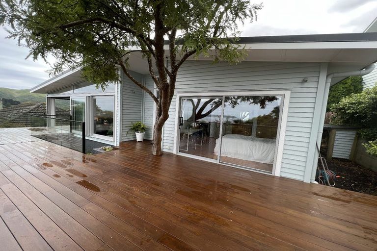 Photo of property in 14 Roys Road, Plimmerton, Porirua, 5026