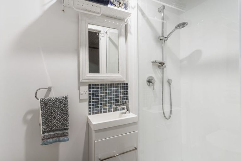 Photo of property in 4/16 Huron Street, Takapuna, Auckland, 0622