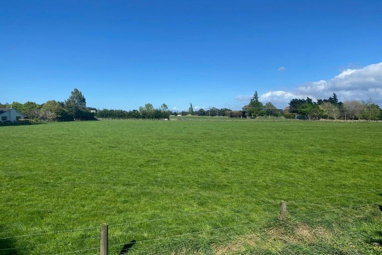 Photo of property in 64 Matahiwi Road, Matahiwi, Masterton, 5888